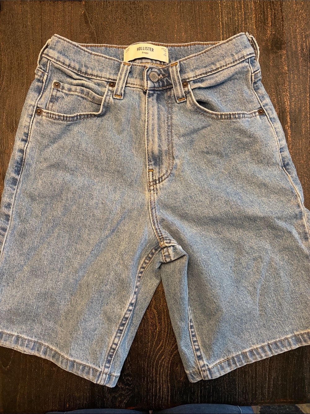 Hollister Baggy Jean shorts size 26 men’s